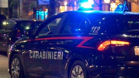 uomo cerca uomo carrara|Incontri Gay a Massa Carrara 